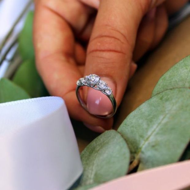 A beautiful diamond ring